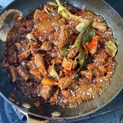 รูปของ Rica Daging Sapi byTia