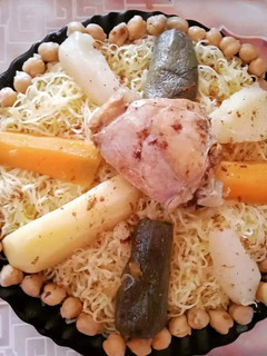 صورة لوصفة رشتة بالدجاج