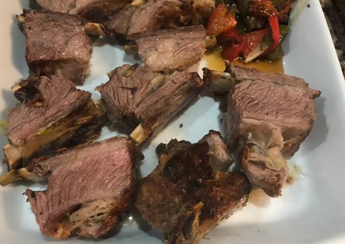 Asado al horno de barro con papas asadas Receta de Luiggi Ser- Cookpad