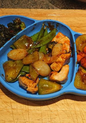 A picture of Sweet Chilli Chicken.