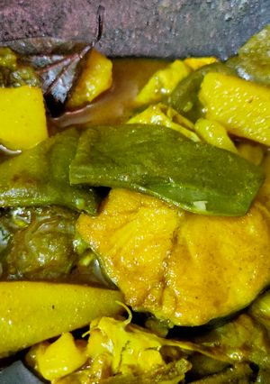 A picture of Fish curry.