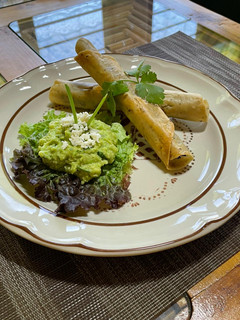 Una foto de Tacos dorados de jamaica