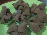 Bolu mekrok coklat