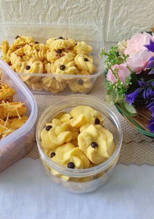 Foto resep Semprit susu 3 bahan