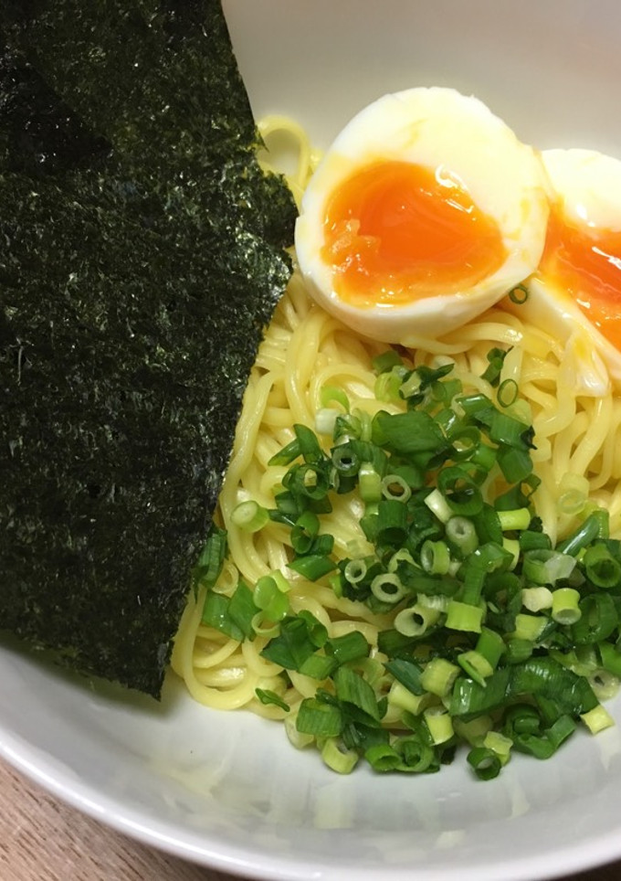 Una foto de Abura soba（油そば）