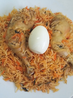 சிக்கன் தம் பிரியாணி (Chicken Dam Biryani Recipe in Tamil) செய்முறை முக்கிய புகைப்படம்