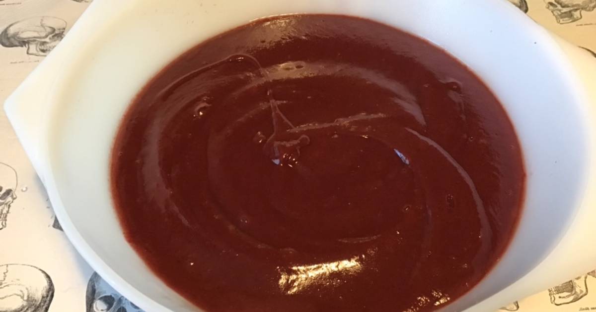 Compote de pêches de vigne et pruneaux de Mila Skull Cookpad