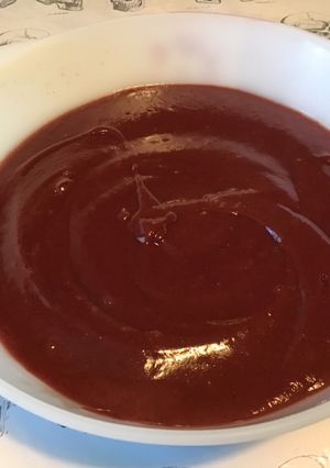 Une photo de Compote de pêches de vigne et pruneaux