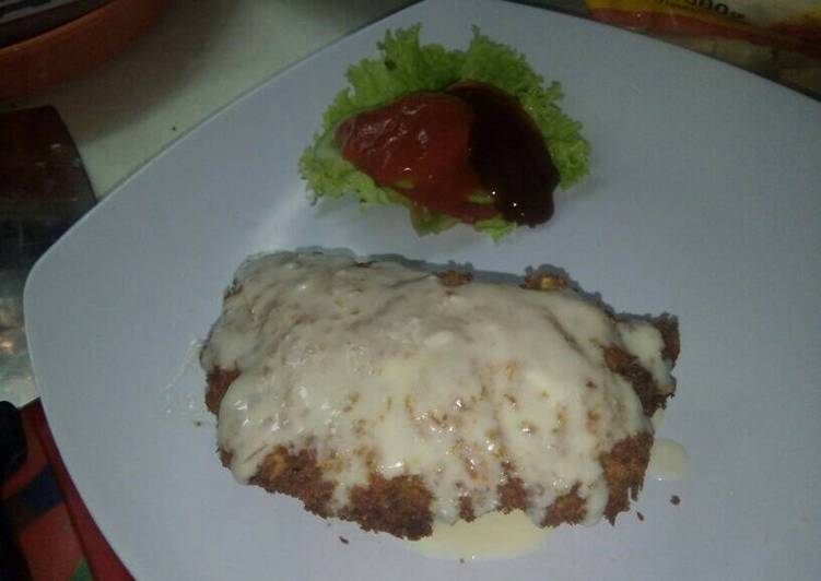 Bagaimana Membuat Chicken cordon blue yang Menggugah Selera