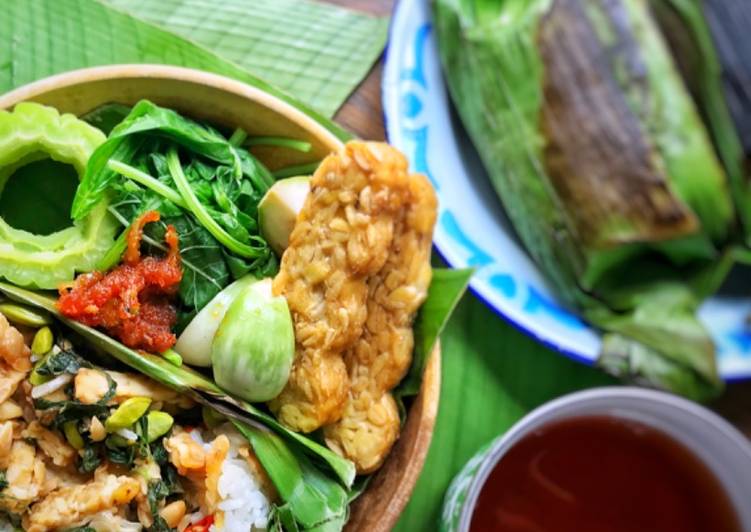 Nasi bakar praktis isi tempe,kemangi pete