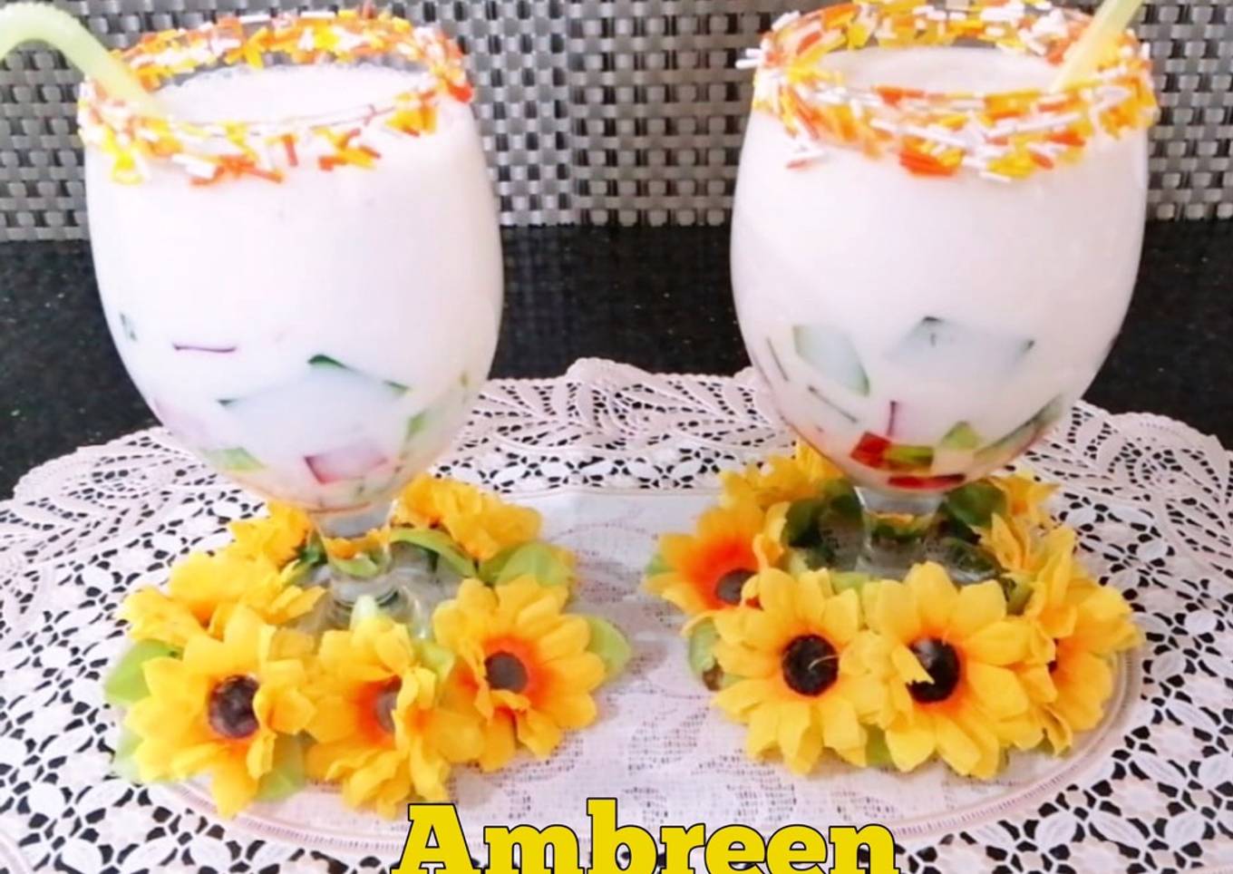 Banana Shake with Banana,Strawberry jelly ðŸ˜‹