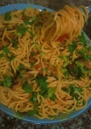صورة لوصفة سباغيتي بأعناق دجاج بالقصبر بنة لا تقوم