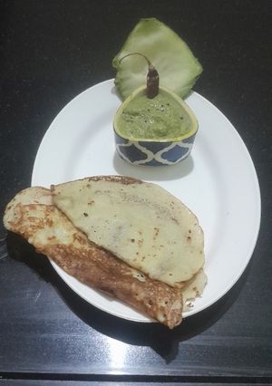A picture of Watermelon Rind Dosa and Watermelon Rind Chutney.
