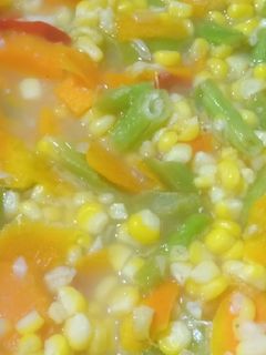 Foto resep Tumis sayur pelangi (jagung,wortel,buncis)