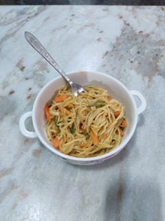 A picture of Veg Hakka Noodles.