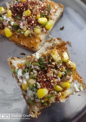 A picture of Bread pizza.
