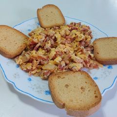 A picture of Scrambled eggs.