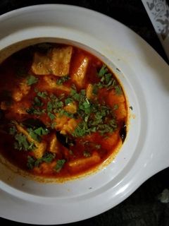ઢોકળી નુ શાક(Dhokali Shaak Recipe in Gujarati) રેસીપી મુખ્ય ફોટો