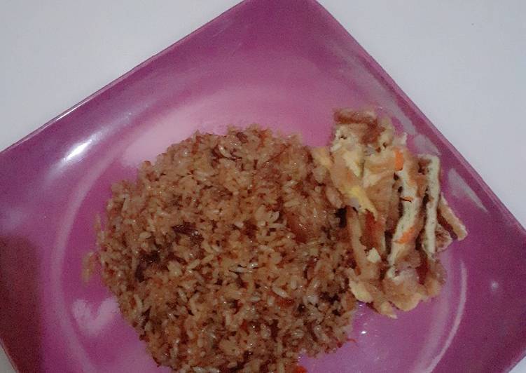 Nasi goreng polos ala emak tercintađź’•menu sarapan pagiku