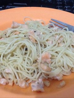 Foto resep Spaghetti aglio olio with salmon