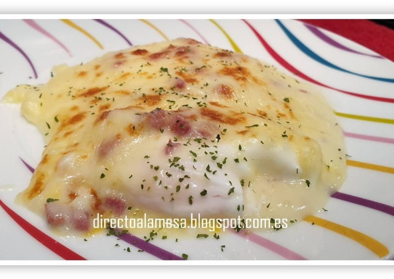 Huevos gratinados con patata y queso