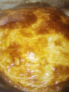 Una foto de Empanada de hojaldre y pisto