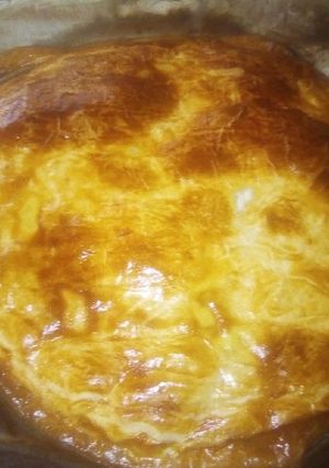 Una foto de Empanada de hojaldre y pisto
