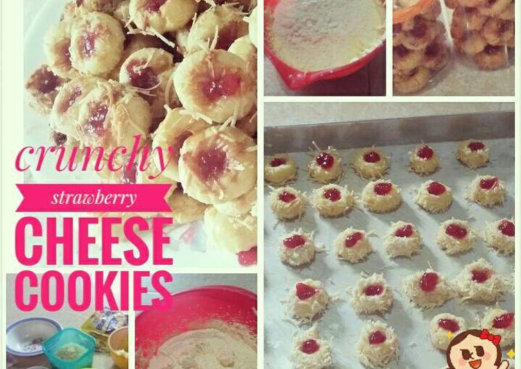 How to Prepare Perfect Crunchy strawberry cheese cookies