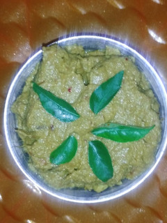 வாழைப்பூ பெட்டல் துவையல் (Vaazhaipoo thuvaiyal recipe in tamil) செய்முறை முக்கிய புகைப்படம்