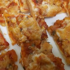 A picture of Bread vegetable 🍕 pizza.