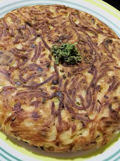 Una foto de Tortillas de tallarines de ayer