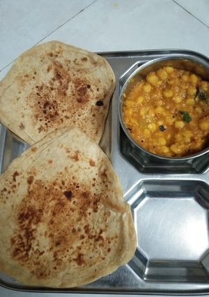 દુધી ને ચણાની દાળ રેસીપી મુખ્ય ફોટો