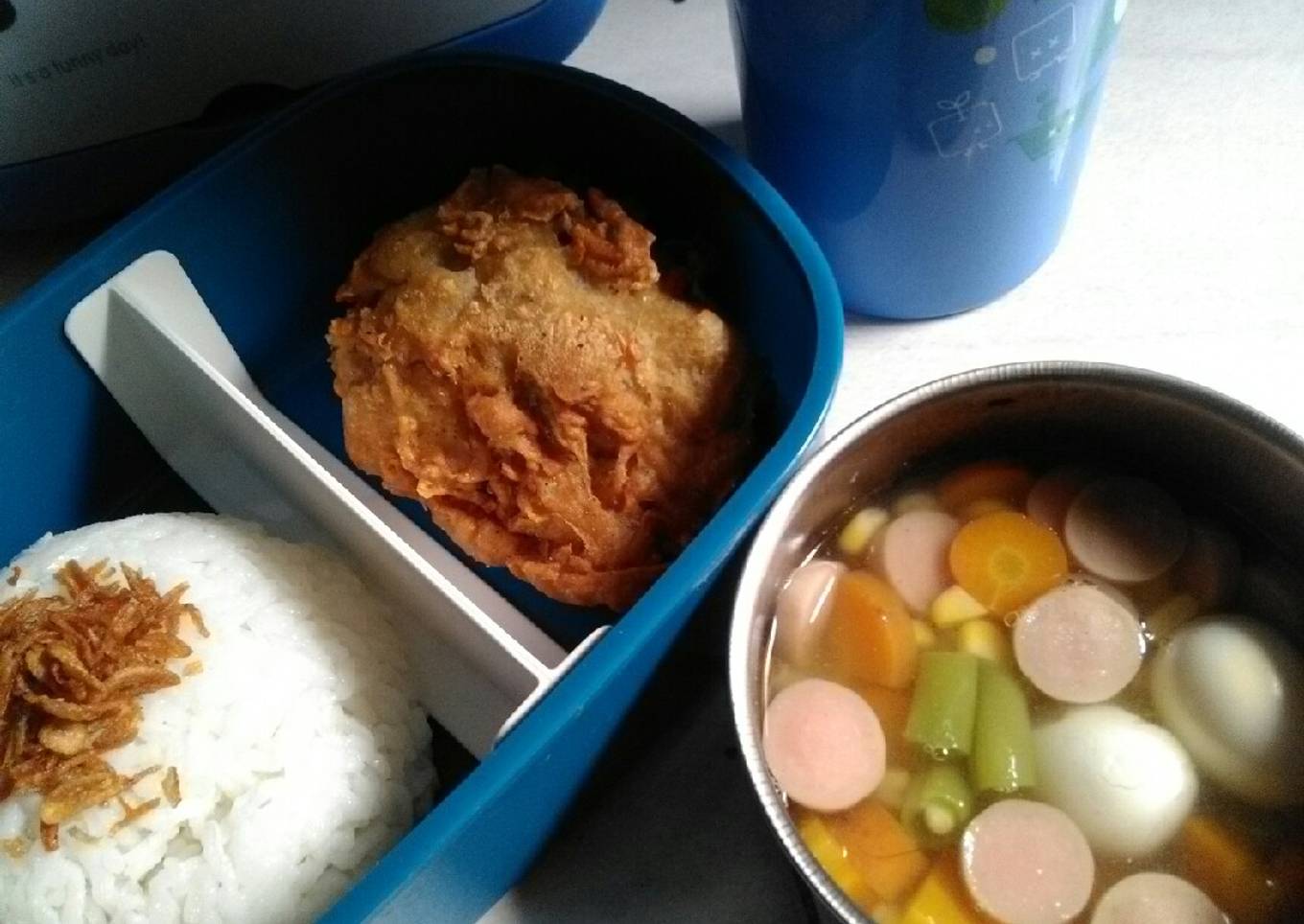 Ayam krispi & sop pelangi instan