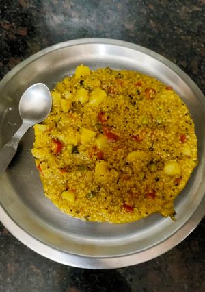A picture of Vegetable Dalia.