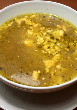 Una foto de Caldo de gallina con fideos, para reanimarse y curarse