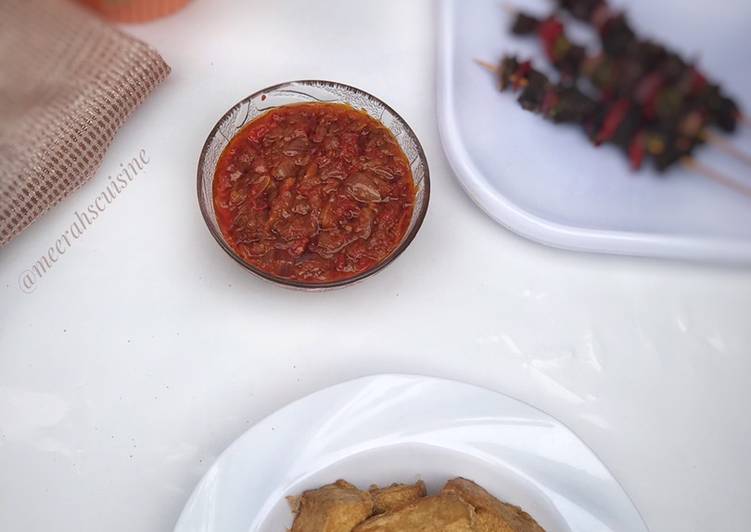 Awara (Tofu) and pepper sauce