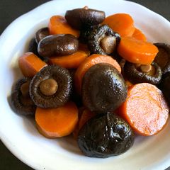 A picture of Simmered Shiitake & Carrot.