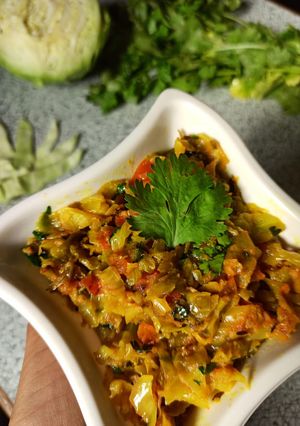 पत्तागोभी की सब्जी (pattabhi ki sabzi recipe in Hindi) रेसिपी मुख्य फोटो