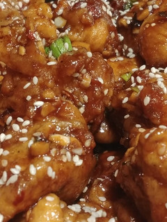 A picture of Sesame Ginger Chicken.
