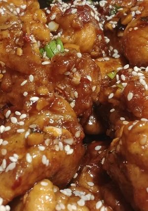 A picture of Sesame Ginger Chicken.