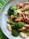 Chicken Breast & Broccoli with Sesame Soy Sauce and Scallion Oil