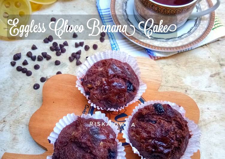 Eggless Choco Banana Cake