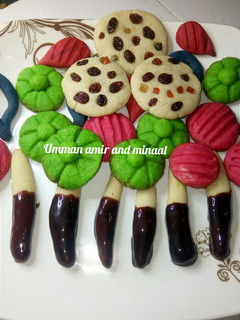 A picture of Egg less cookies.