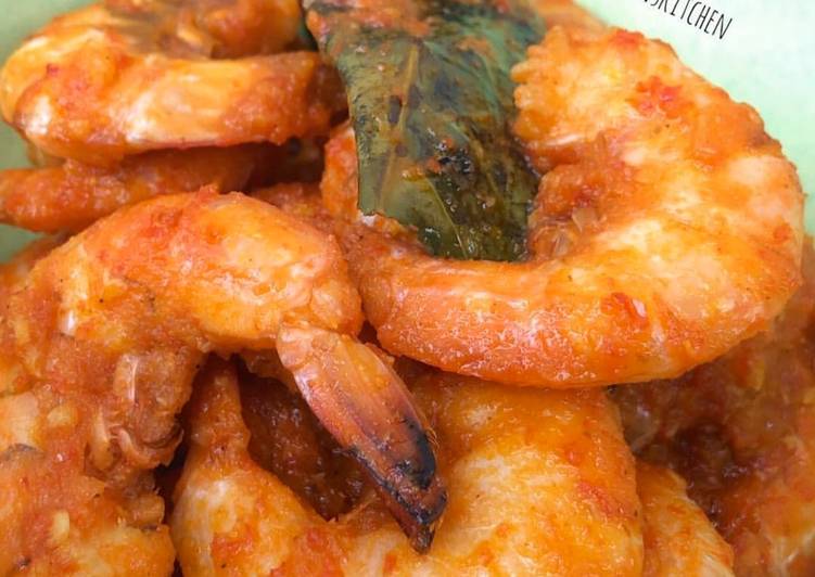 Langkah Mudah untuk Membuat 19. UDANG GORENG BALADO made by @adindahwytnskitchen 🌻, Lezat Sekali