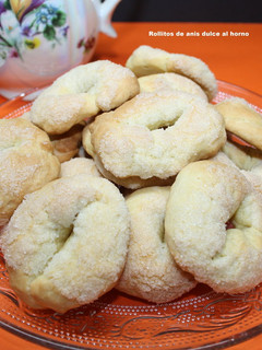 Una foto de Rollitos de anís dulce al horno