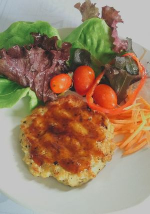 รูปของ สเต็กอกไก่บดพริกไทยดำออริกาโน่ ซอสเทอริยากิ