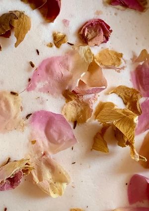 A picture of Rose ice cream.