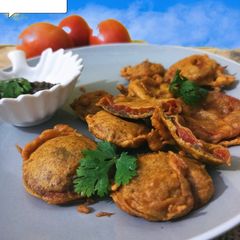 A picture of Tomato ke PAKORAY.