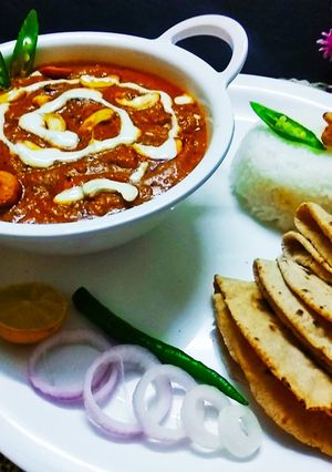 काजू खस खस की सब्ज़ी (Kaju khas khas ki sabzi recipe in hindi) रेसिपी मुख्य फोटो