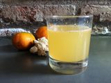 Agua de mandarina con jengibre